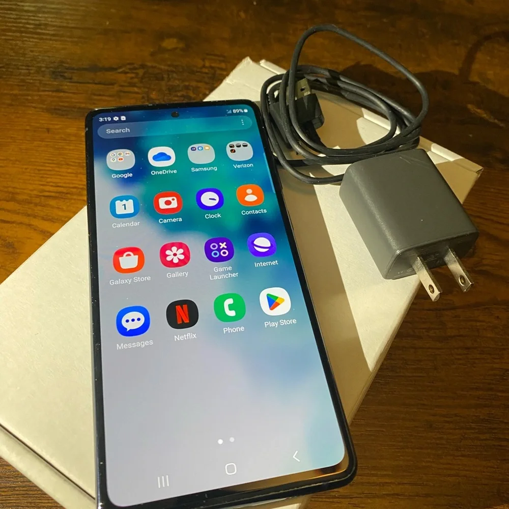 Samsung Galaxy S20 fe 128GB 5G unlocked